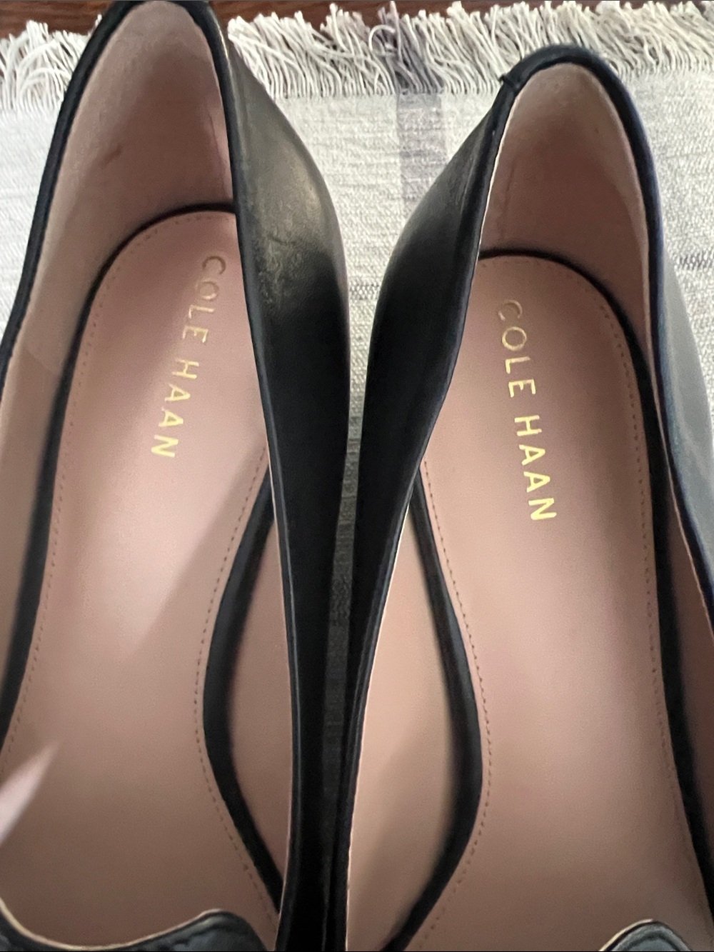 Cole Haan Black Pointed-Toe Leather Loafers with Knot Detail - Picture 11 of 16